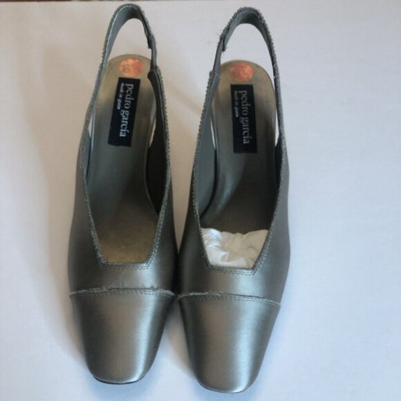 Pedro Garcia NEW Isauri Taupe Lentil Satin Slingback Square Toe Kitten Heel 6.5 - Picture 6 of 10